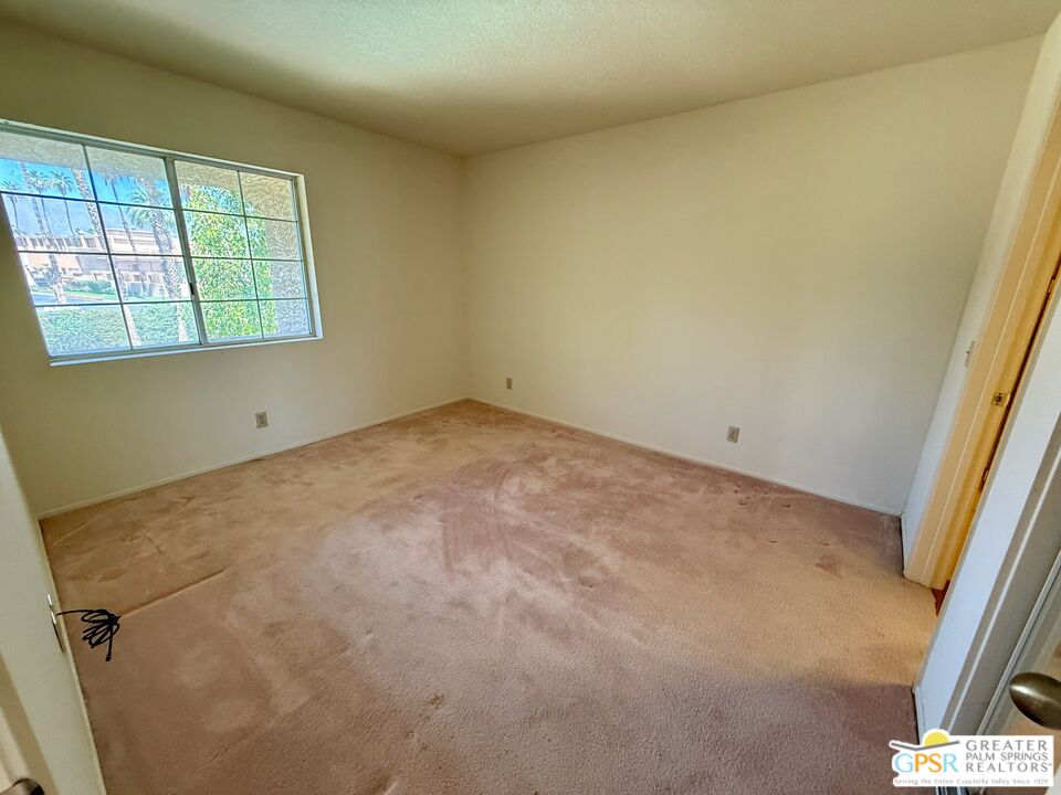 2700 Lawrence Crossley Road, Unit 96 Palm Springs, CA 92264 - Photo 17 of 34