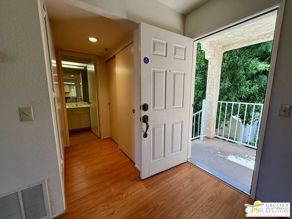 2700 Lawrence Crossley Road, Unit 96 Palm Springs, CA 92264 - Photo 20 of 34