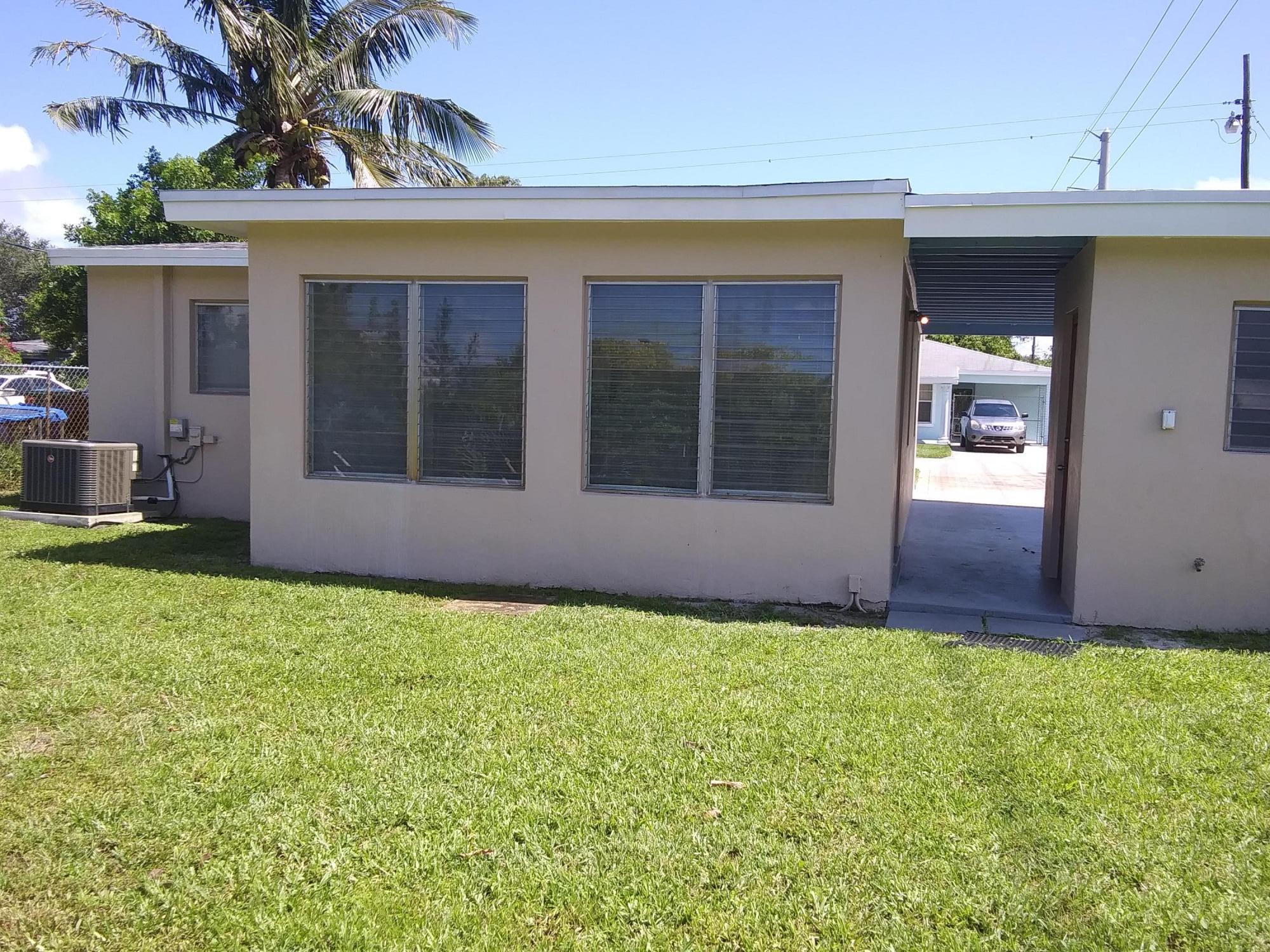 192 West 35th Street Riviera Beach, FL 33404 - Photo 19 of 41 0529201504