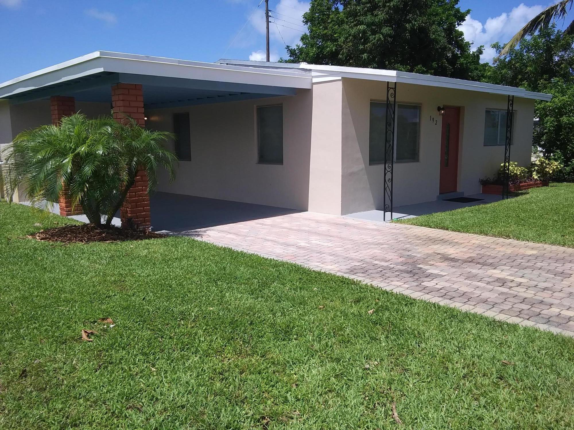 192 West 35th Street Riviera Beach, FL 33404 - Photo 9 of 41 0529201500c