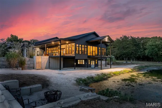 $849,000 | 6548 Jimtown Road, Oakdale, IL 62268