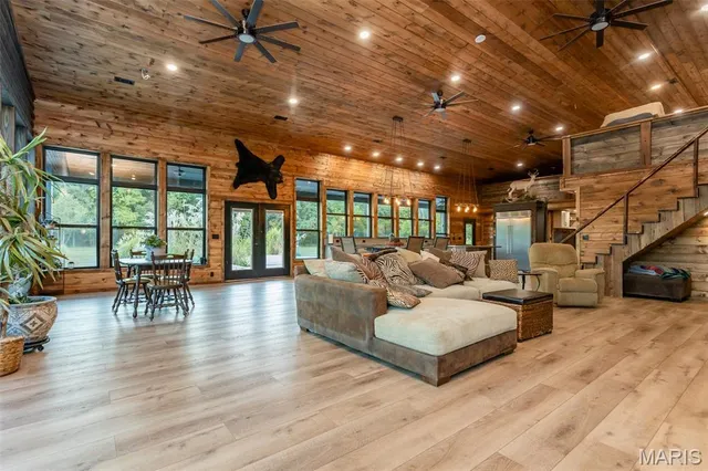 $849,000 | 6548 Jimtown Road, Oakdale, IL 62268