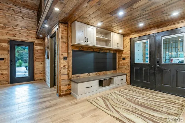 $849,000 | 6548 Jimtown Road, Oakdale, IL 62268