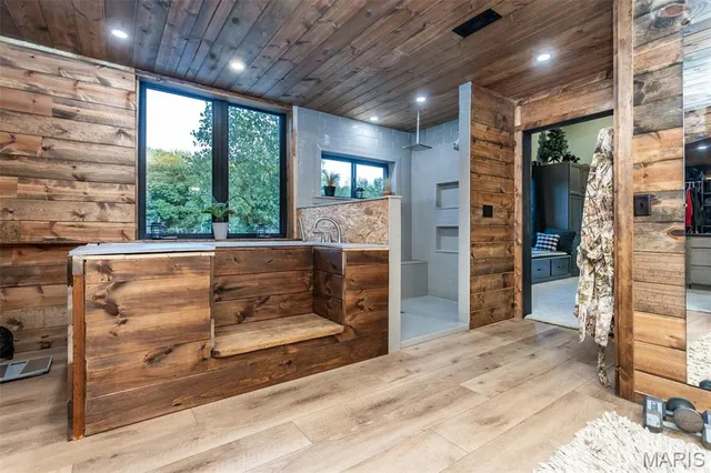 $849,000 | 6548 Jimtown Road, Oakdale, IL 62268