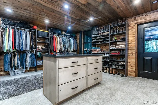 $849,000 | 6548 Jimtown Road, Oakdale, IL 62268