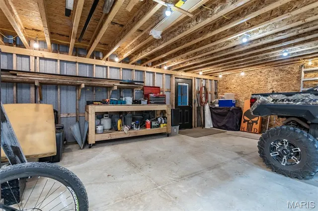 $849,000 | 6548 Jimtown Road, Oakdale, IL 62268