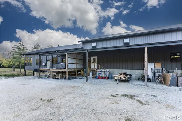 $849,000 | 6548 Jimtown Road, Oakdale, IL 62268