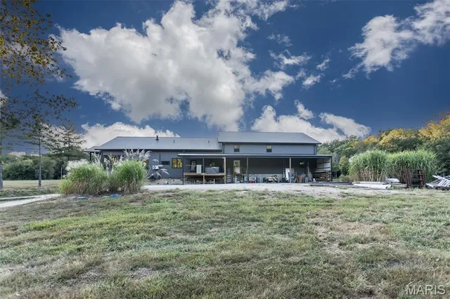 $849,000 | 6548 Jimtown Road, Oakdale, IL 62268