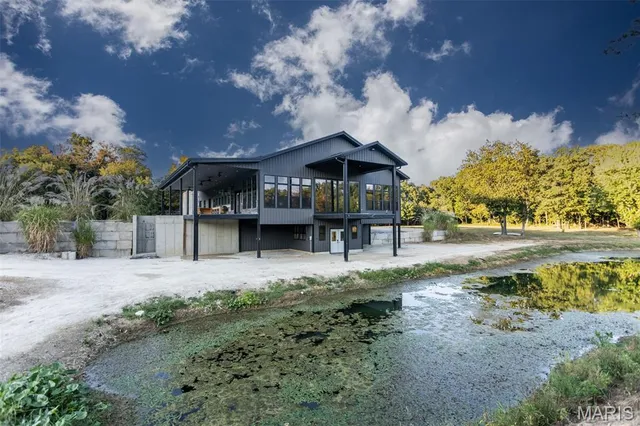 $849,000 | 6548 Jimtown Road, Oakdale, IL 62268