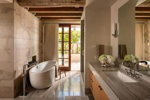 $8,100,000 | 8314 Paseo Del Ocaso, La Jolla, CA 92037
