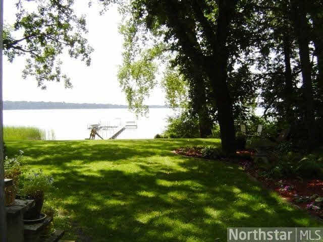 17 Peninsula Road Dellwood, MN 55110 - Photo 9 of 10 Gallery Image 9