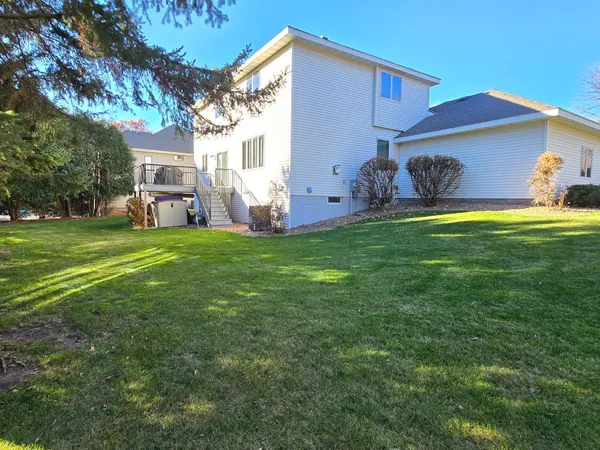 $500,000 | 2010 25th Street South, St. Cloud, MN 56301