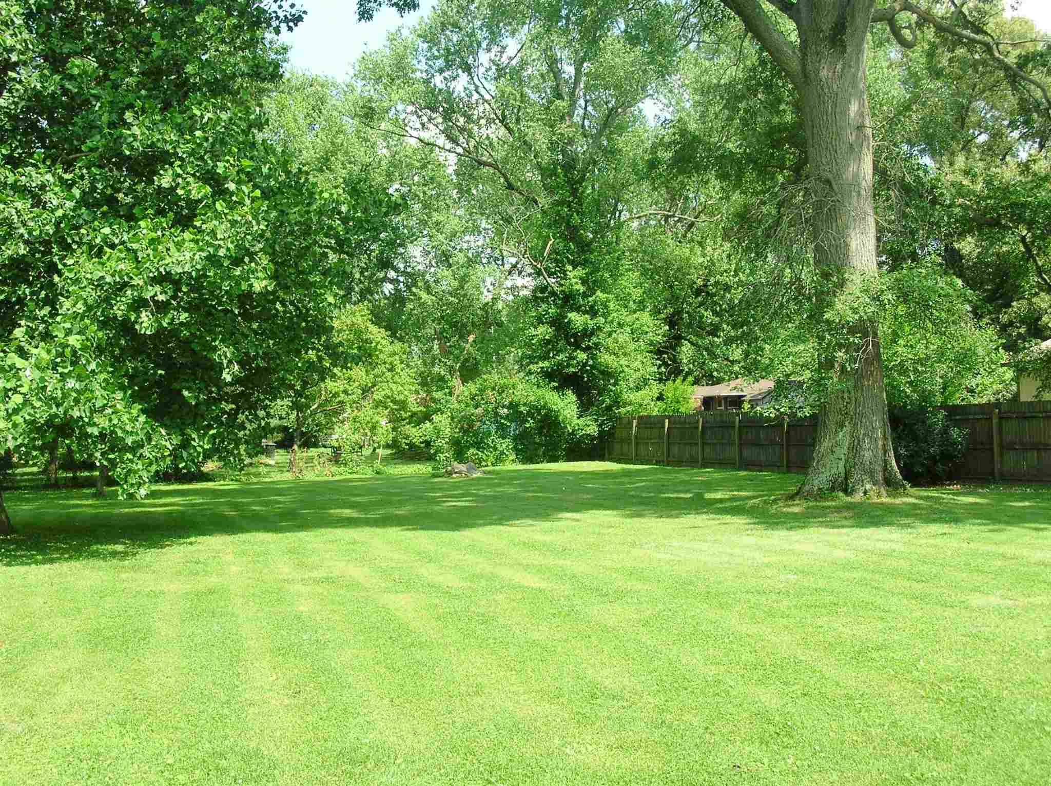 5800 Lenbeck Road Newburgh, IN 47630 - Photo 3 of 21 Gallery Image 3