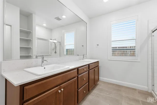 $494,900 | Undisclosed Address, Bakersfield, CA 93313