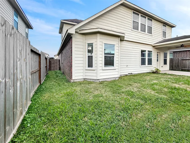 $2,355 | 10006 Wood Leaf Court, Baytown, TX 77521