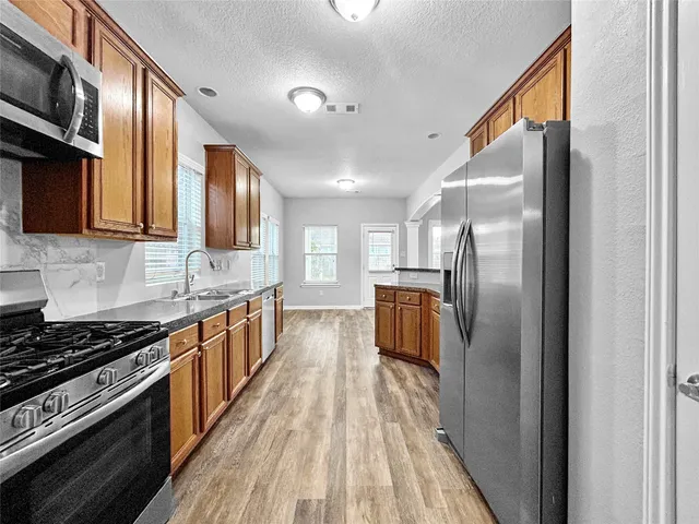 $2,355 | 10006 Wood Leaf Court, Baytown, TX 77521