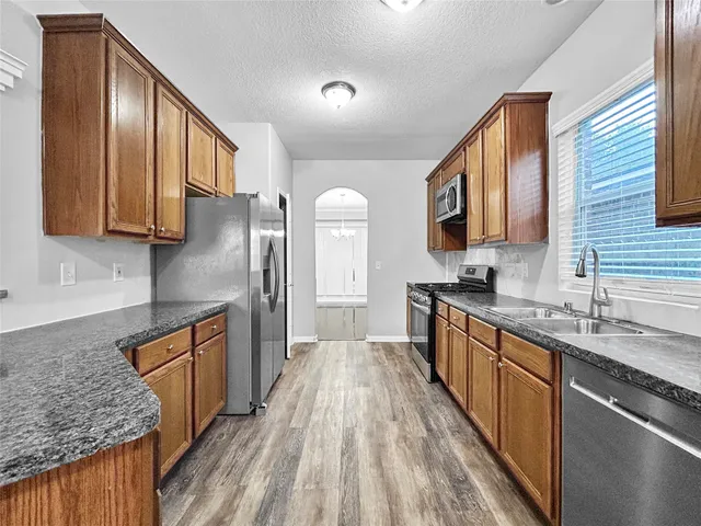 $2,355 | 10006 Wood Leaf Court, Baytown, TX 77521