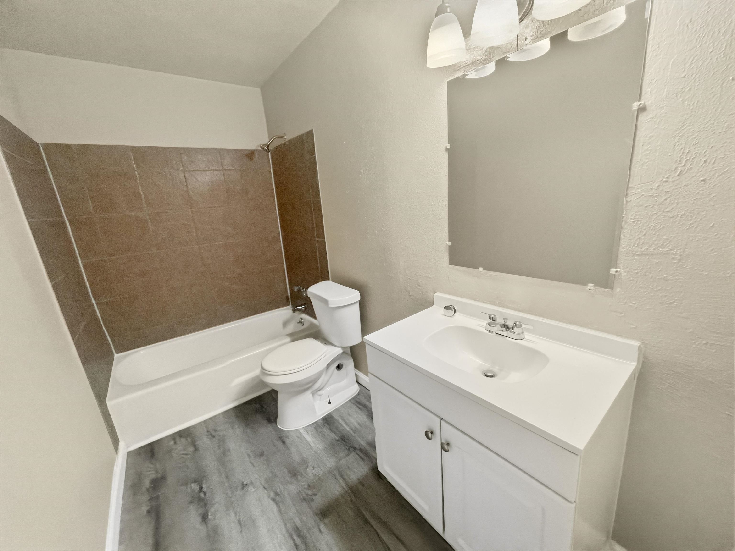 655 Adams Street Beaumont, TX 77705 - Photo 10 of 11 Gallery Image 10