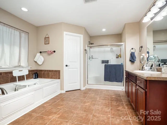 $355,000 | 190 Glendower Lane, Chesnee, SC 29323