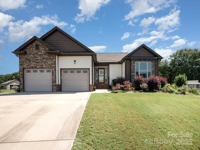 $355,000 | 190 Glendower Lane, Chesnee, SC 29323