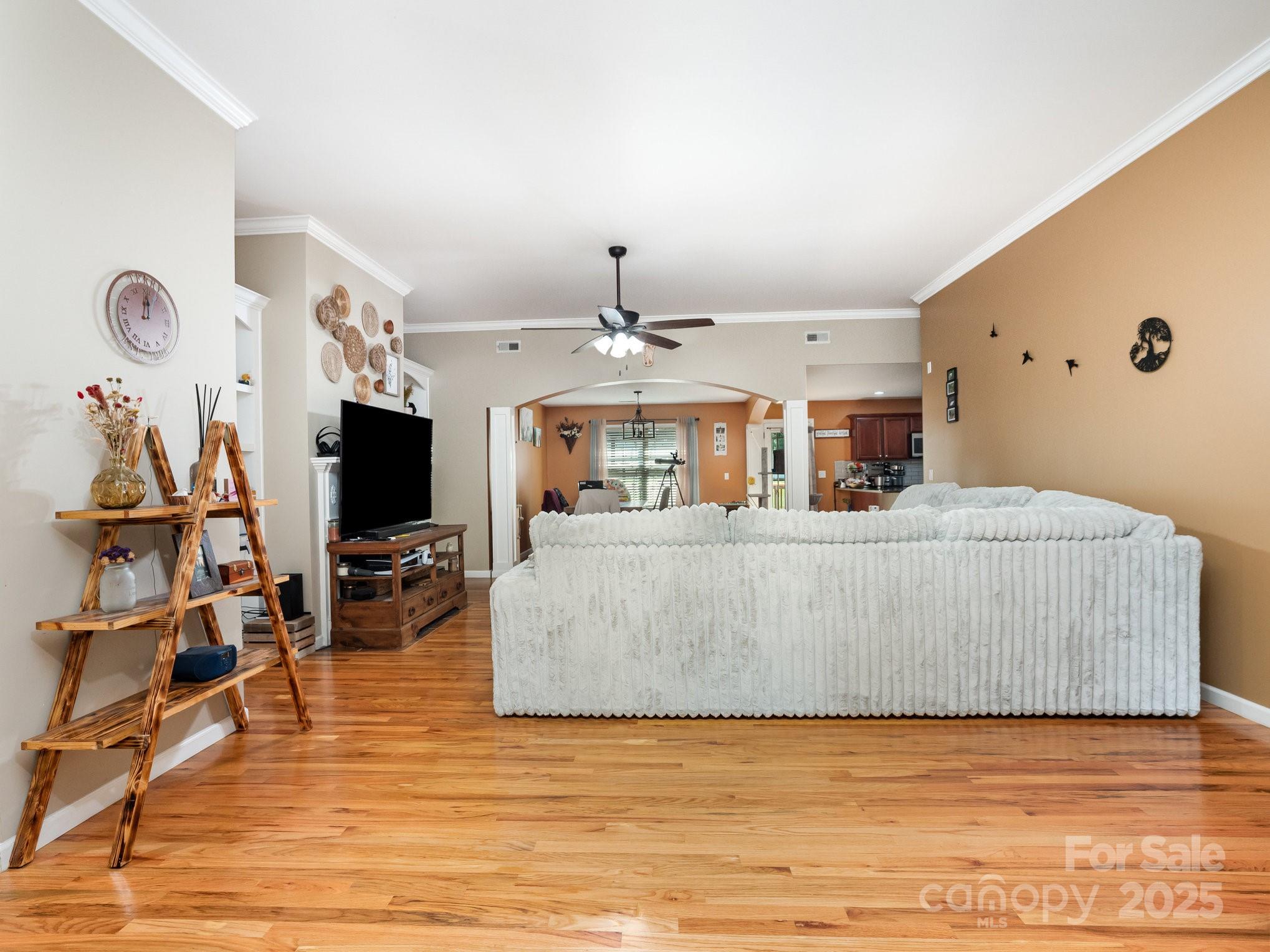 190 Glendower Lane Chesnee, SC 29323 - Photo 8 of 29 a living room with furniture and a flat screen tv