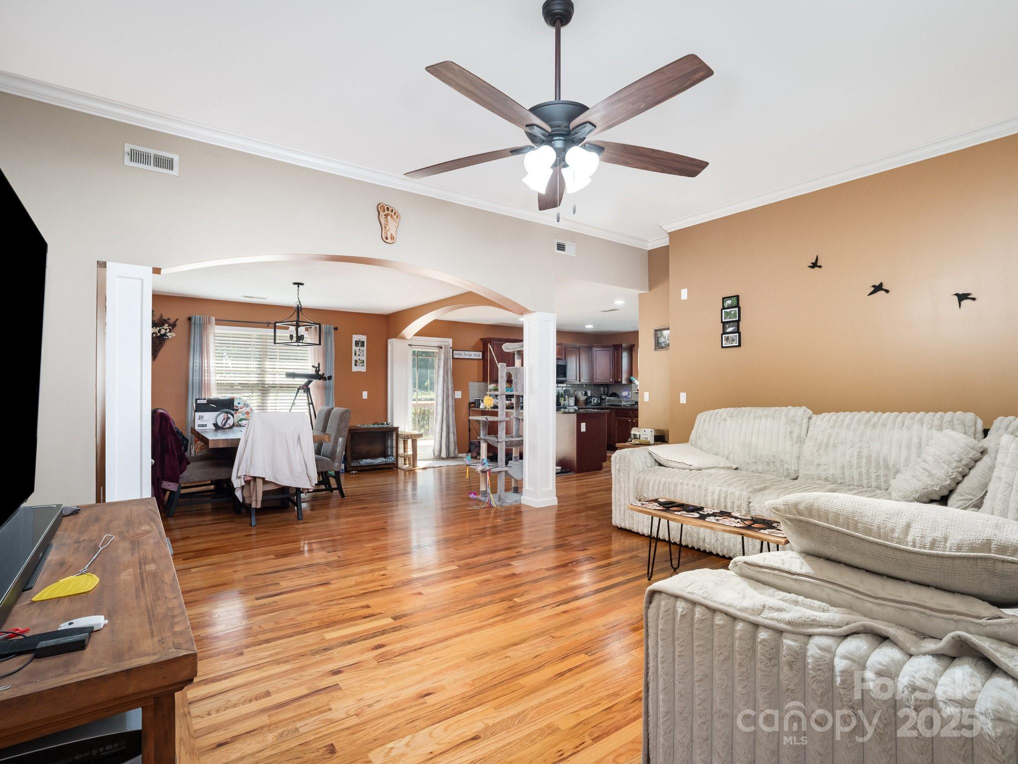 190 Glendower Lane Chesnee, SC 29323 - Photo 10 of 29 a living room with furniture and a large window