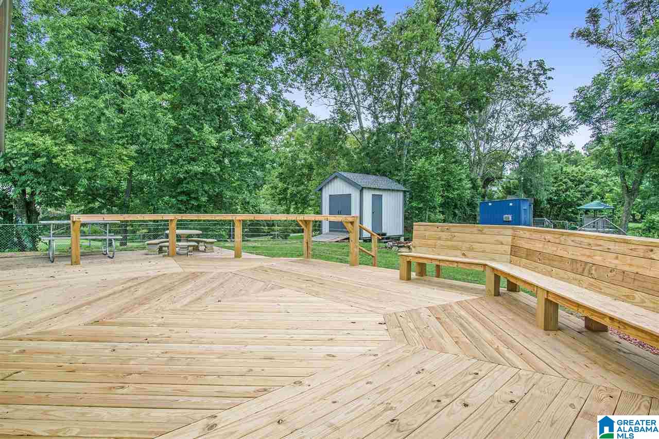 256 Benson Road Gardendale, AL 35071 - Photo 4 of 37