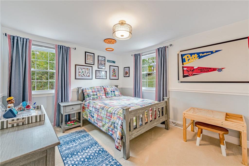 103 Lexington Drive Canonsburg, PA 15317 - Photo 26 of 44 a bedroom with a bed and a window