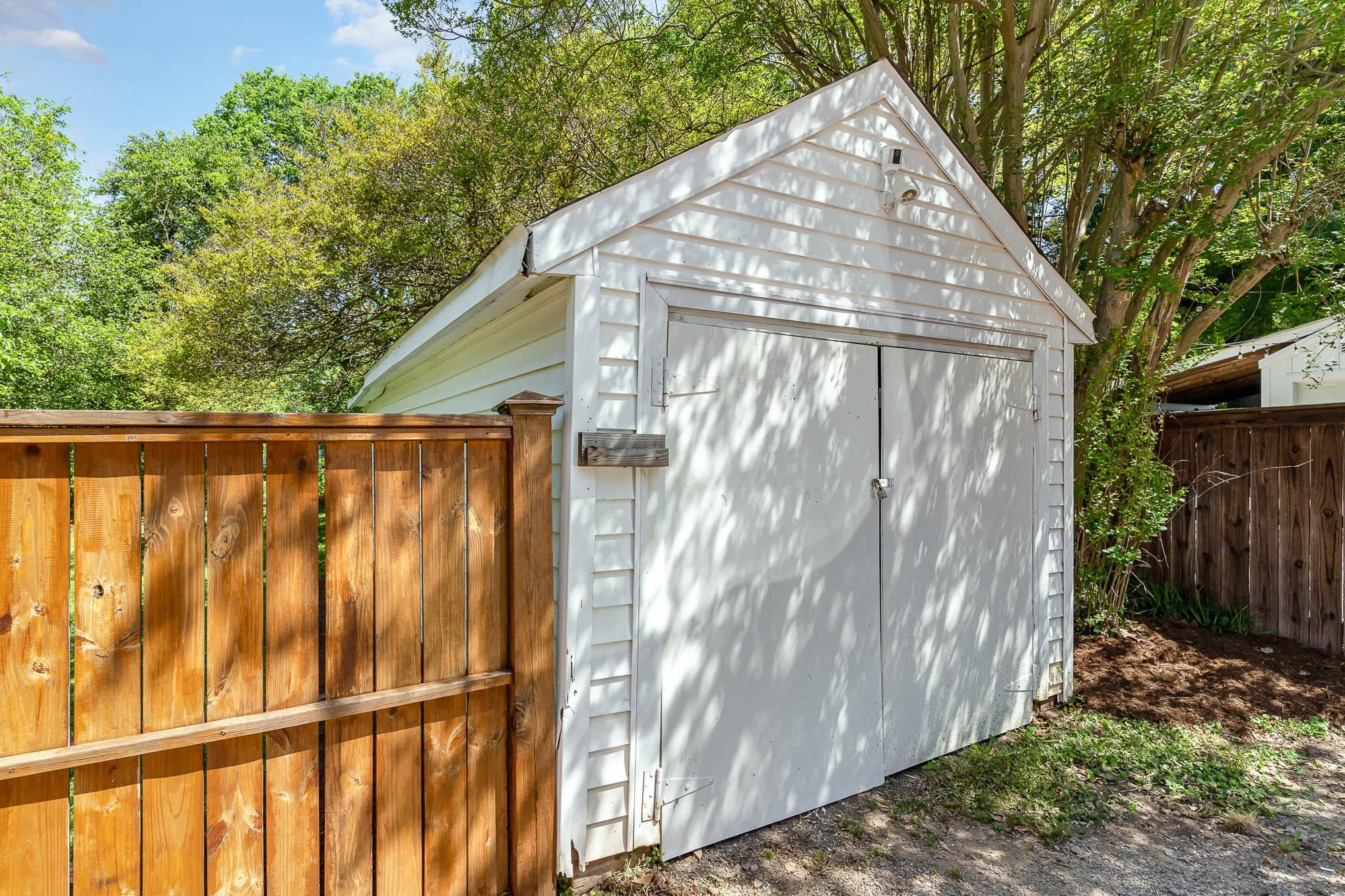 723 East Whitaker Mill Road Raleigh, NC 27608 - Photo 36 of 38 Photo 36