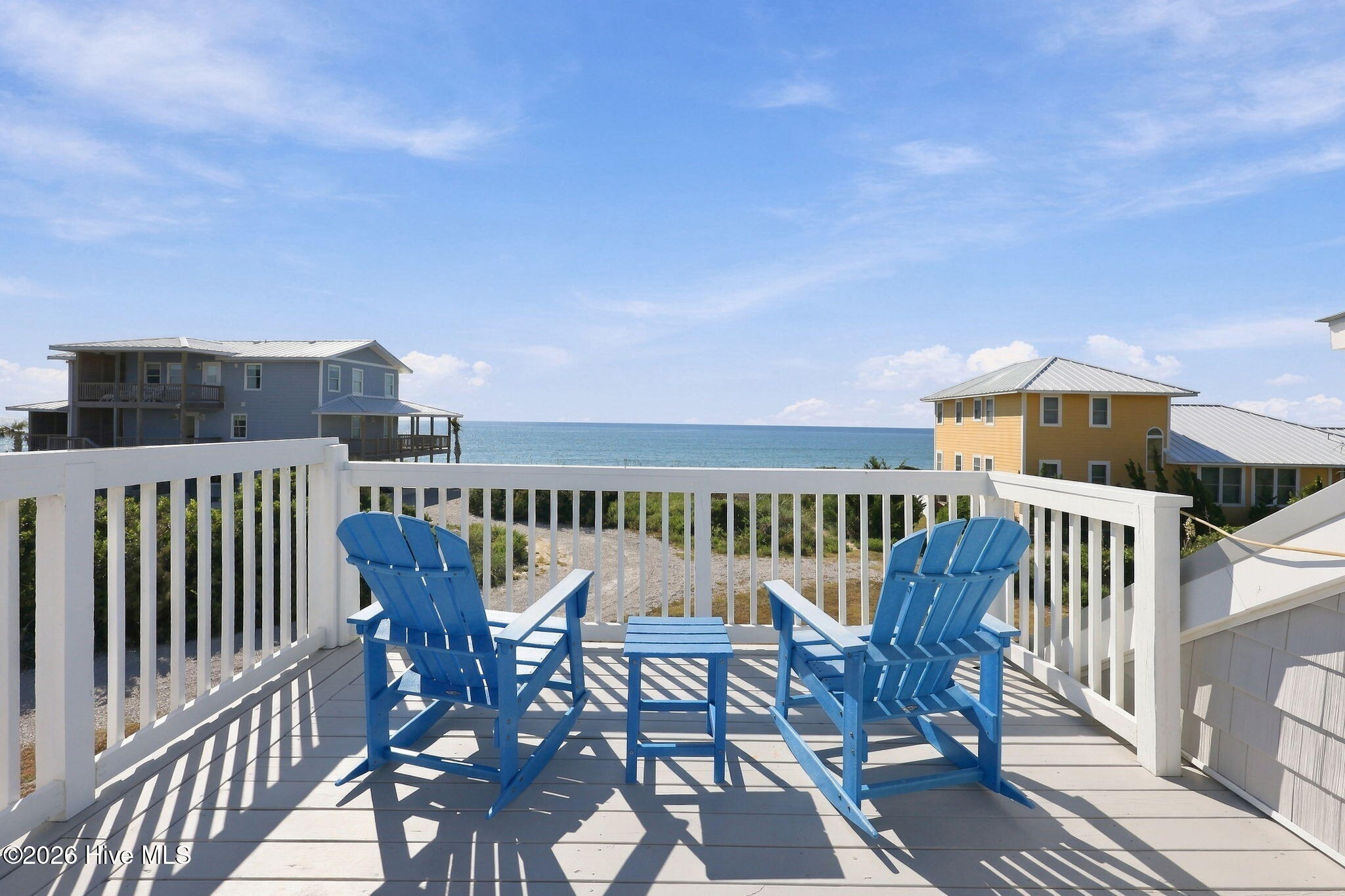 5-web-or-mls-203 Hoffman Beach 005