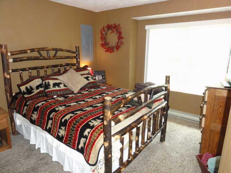 1928 South Ridge Way Hidden Valley, PA 15502 - Photo 11 of 20 Bedroom.