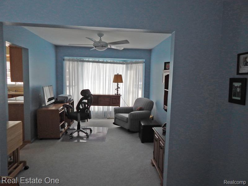 2007 Fairfield Drive Rochester, MI 48306 - Photo 9 of 13 Formal Dining Room / Office