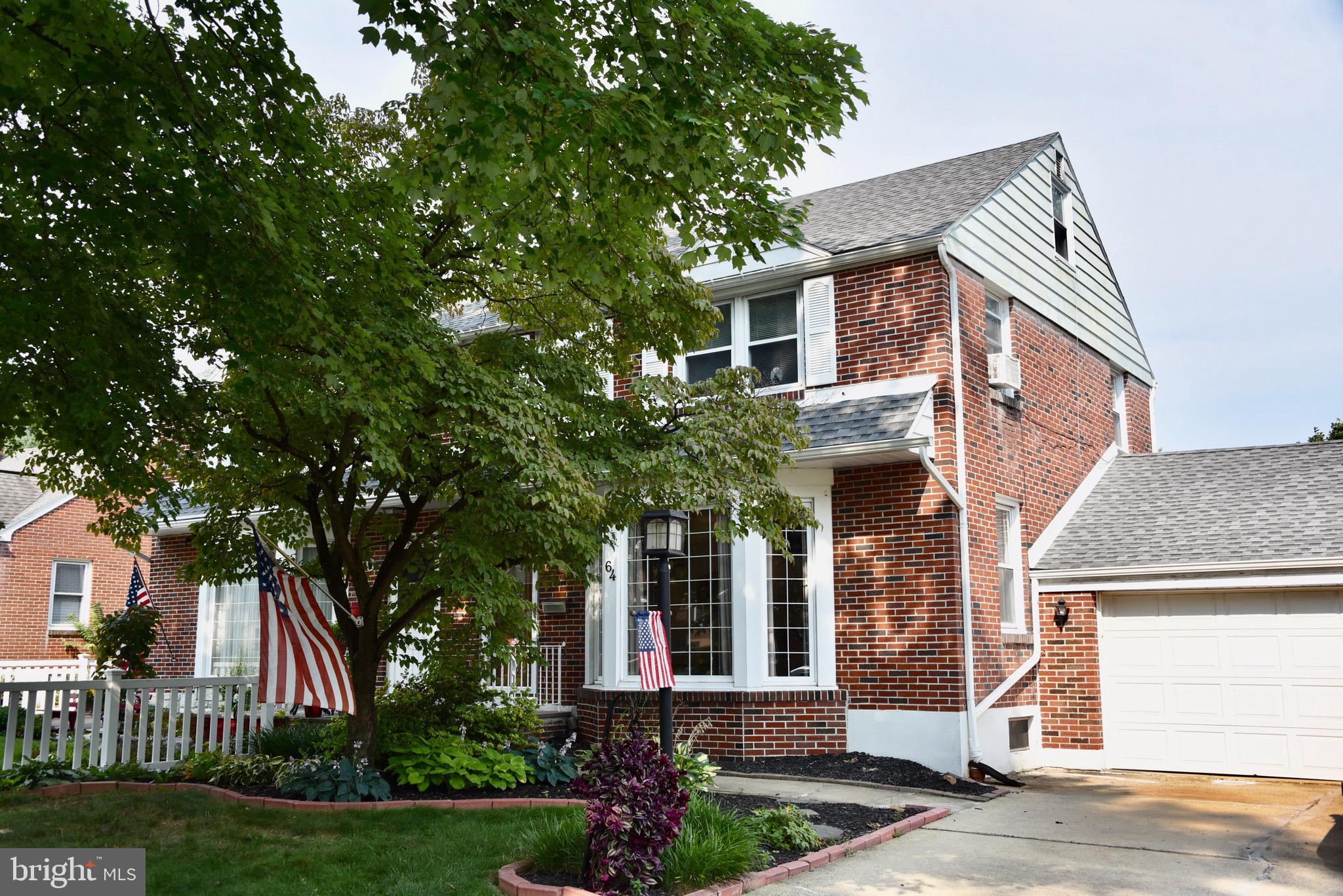 64 Woodland Road Wyomissing, PA 19610 - Photo 2 of 42 Gallery Image 2