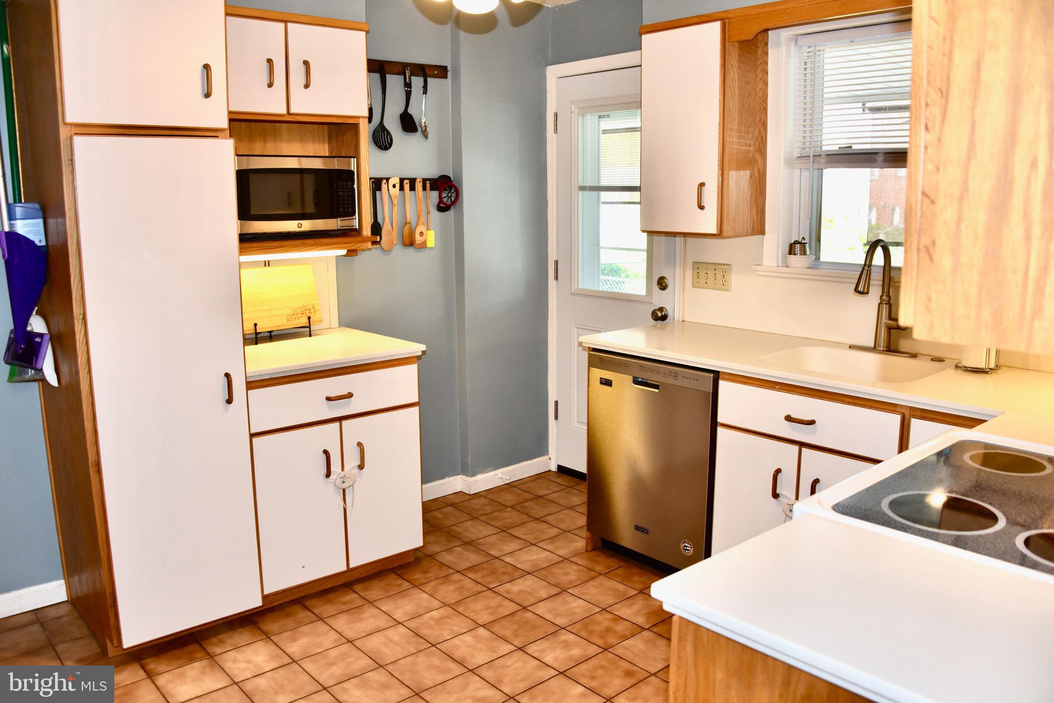 64 Woodland Road Wyomissing, PA 19610 - Photo 13 of 42 Gallery Image 13