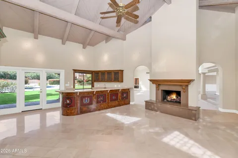 $5,495,000 | 6301 East Huntress Drive, Paradise Valley, AZ 85253