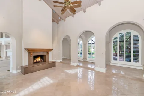 $5,495,000 | 6301 East Huntress Drive, Paradise Valley, AZ 85253