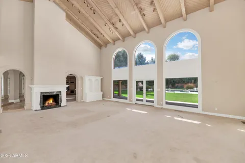 $5,495,000 | 6301 East Huntress Drive, Paradise Valley, AZ 85253