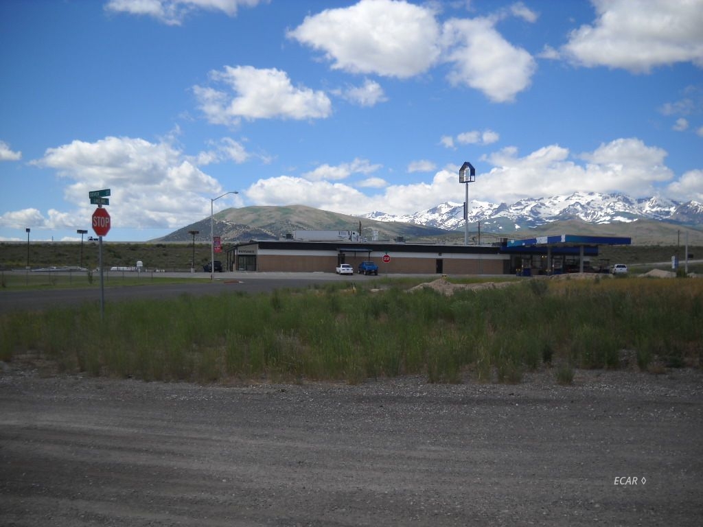 9 Easy Street Wells, NV 89835 - Photo 2 of 8