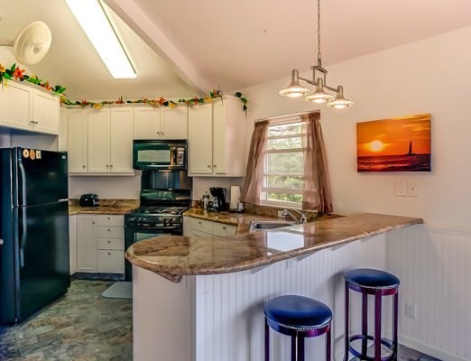 5718 Olohena Road, Unit 7 Kapaa, HI 96746 - Photo 8 of 24 Gallery Image 8