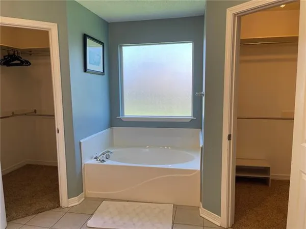 $2,200 | 3052 Behrman Highway, New Orleans, LA 70114