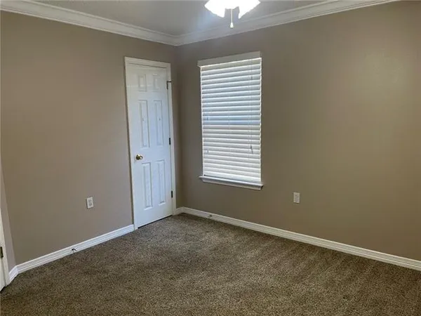 $2,200 | 3052 Behrman Highway, New Orleans, LA 70114