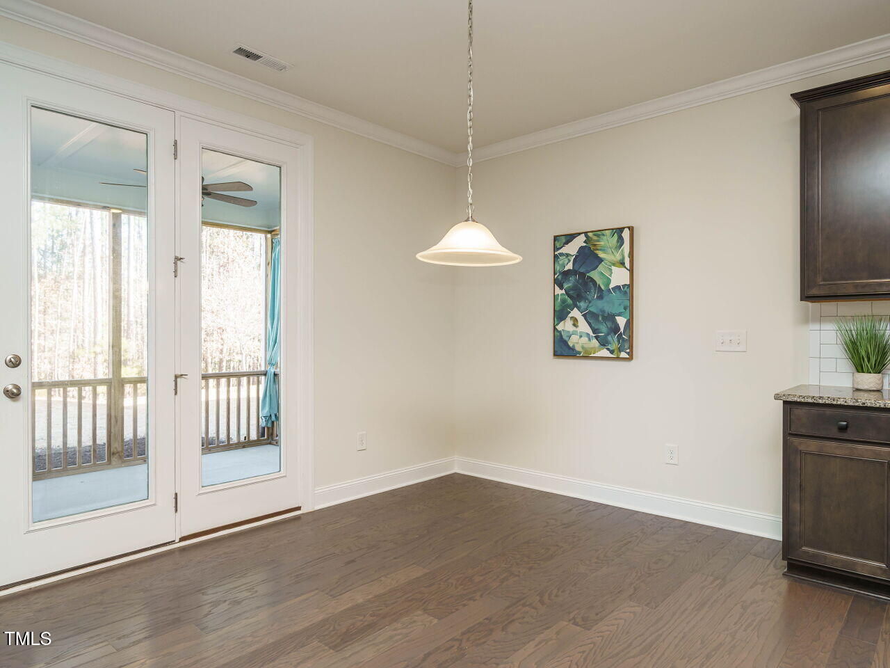 1412 Magic Hollow Road Durham, NC 27713 - Photo 10 of 39 Dining