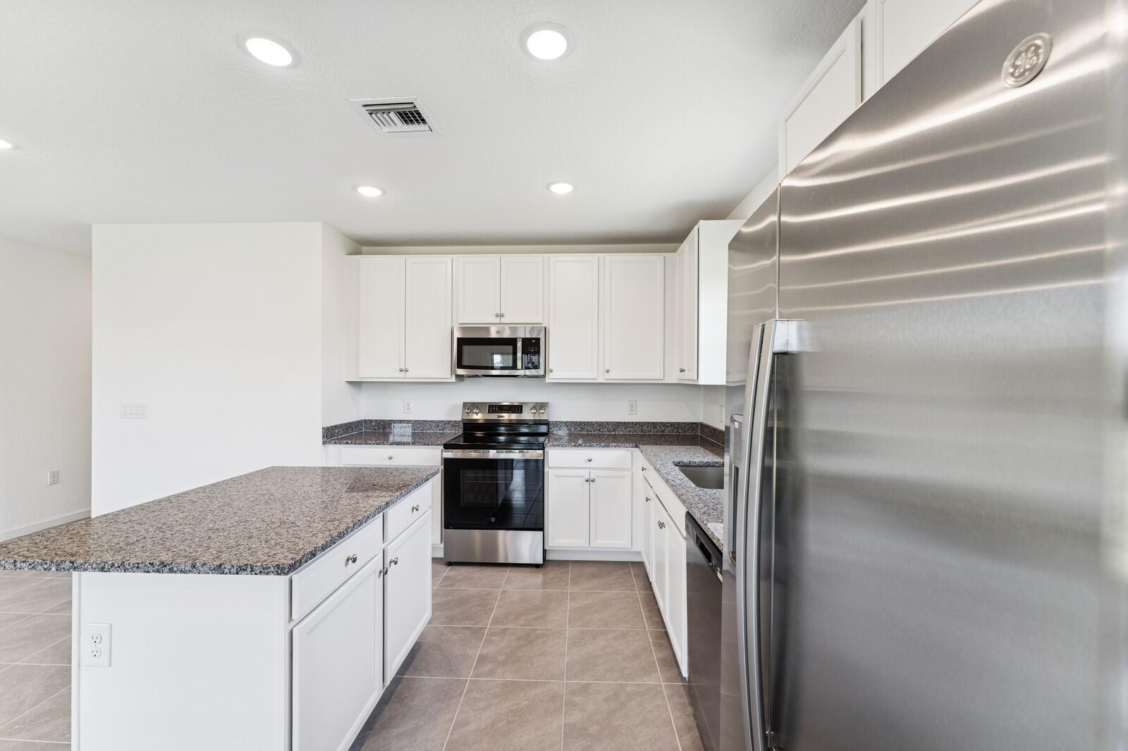 322 Southwest Becker Road, Unit 13 Port St. Lucie, FL 34953 - Photo 19 of 35 Kitchen