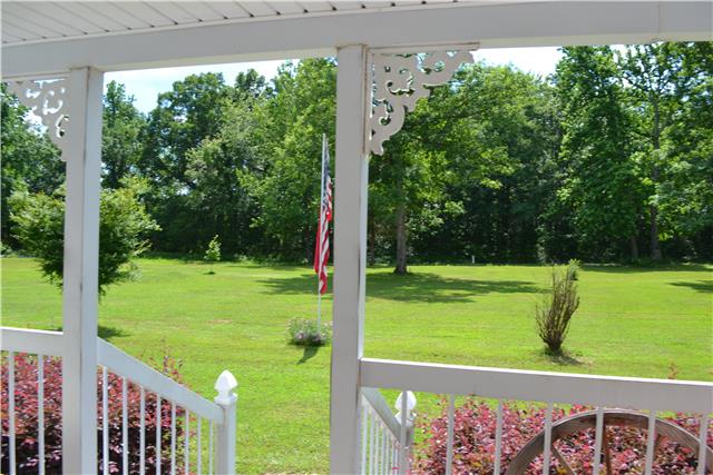 670 Capps Road McEwen, TN 37101 - Photo 8 of 20 Gallery Image 8