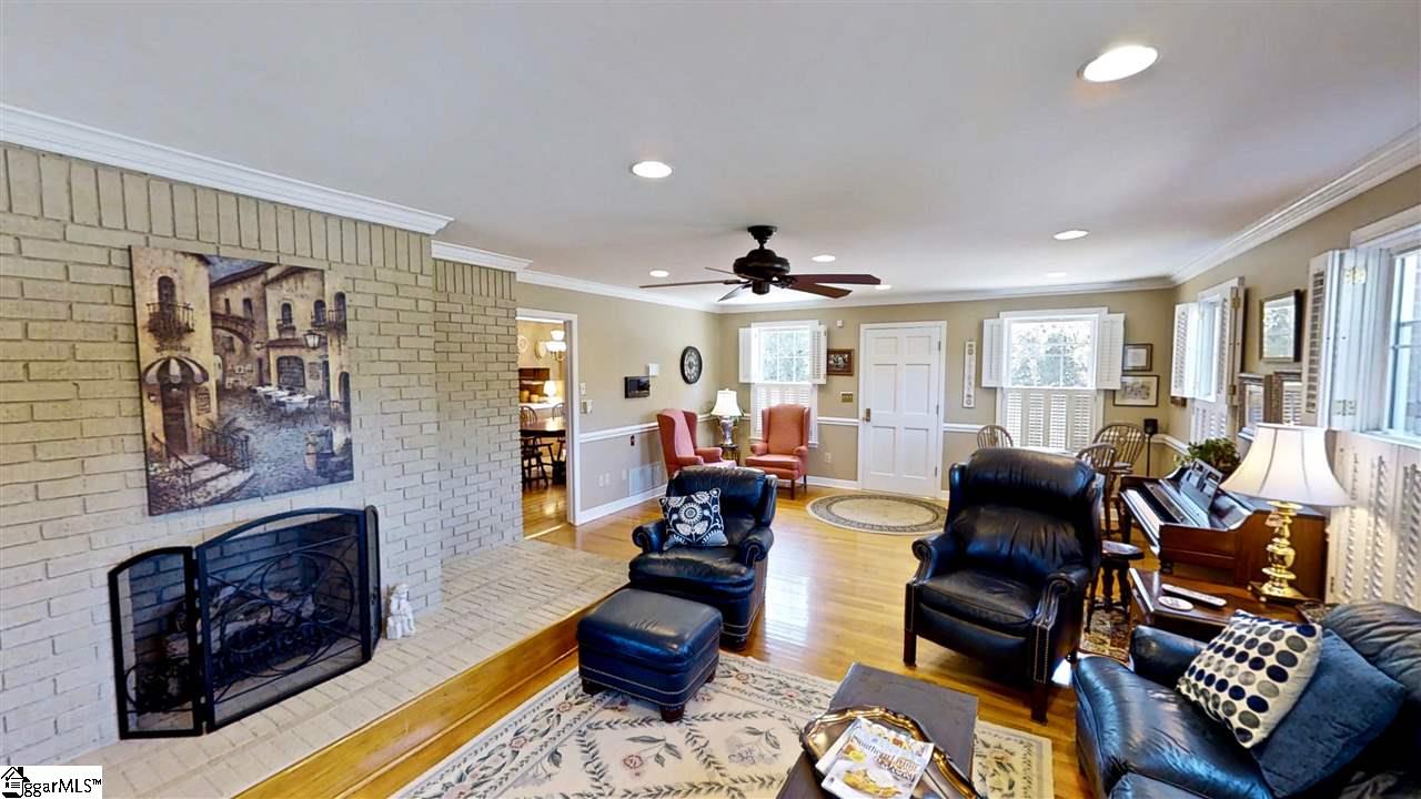 471 East Parkins Mill Road Greenville, SC 29607 - Photo 12 of 33