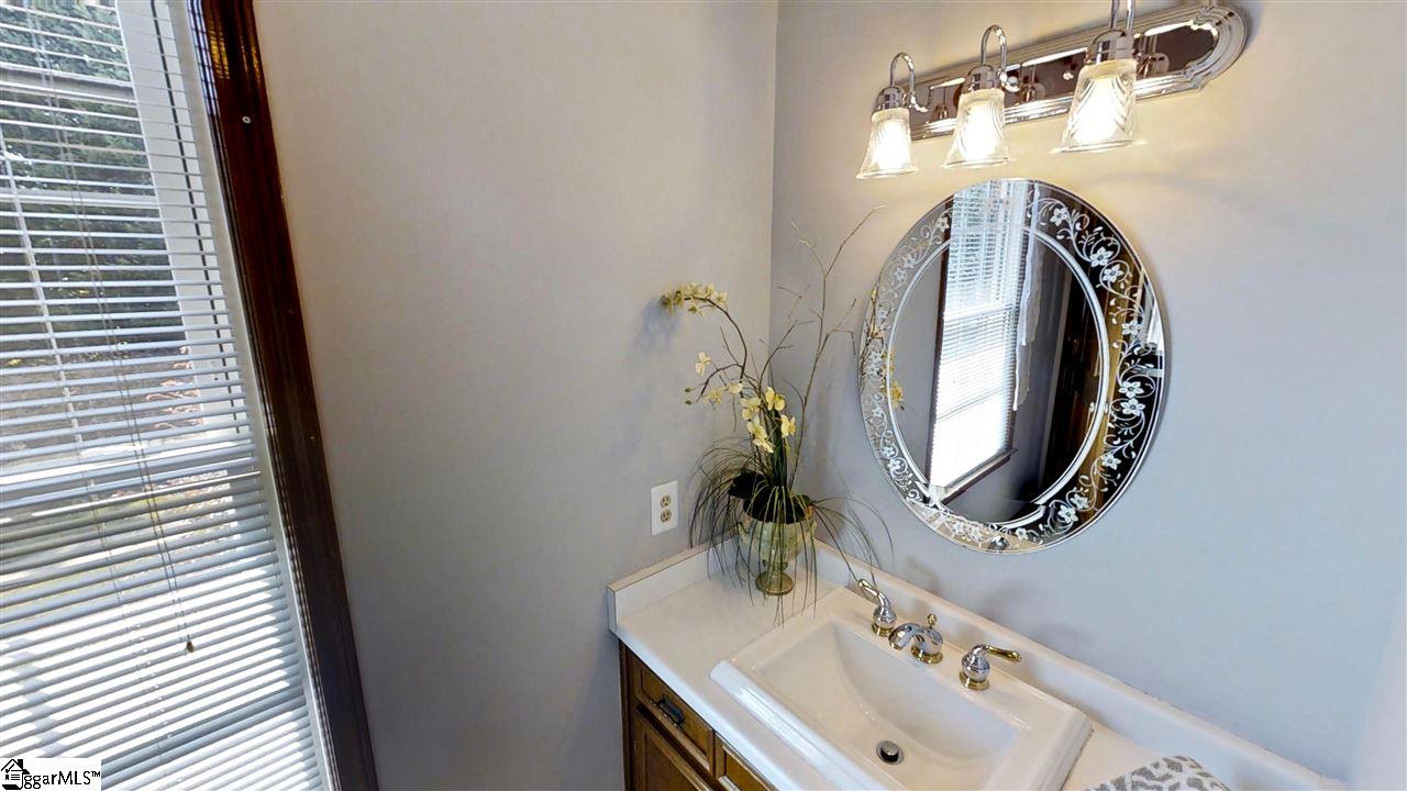 471 East Parkins Mill Road Greenville, SC 29607 - Photo 19 of 33