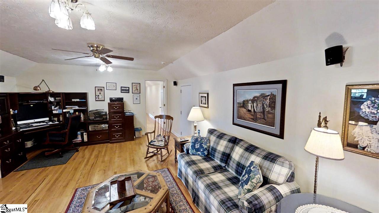 471 East Parkins Mill Road Greenville, SC 29607 - Photo 21 of 33