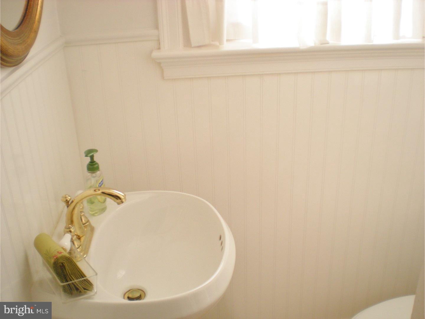 12 Briar Road Oreland, PA 19075 - Photo 14 of 20 Half Bath