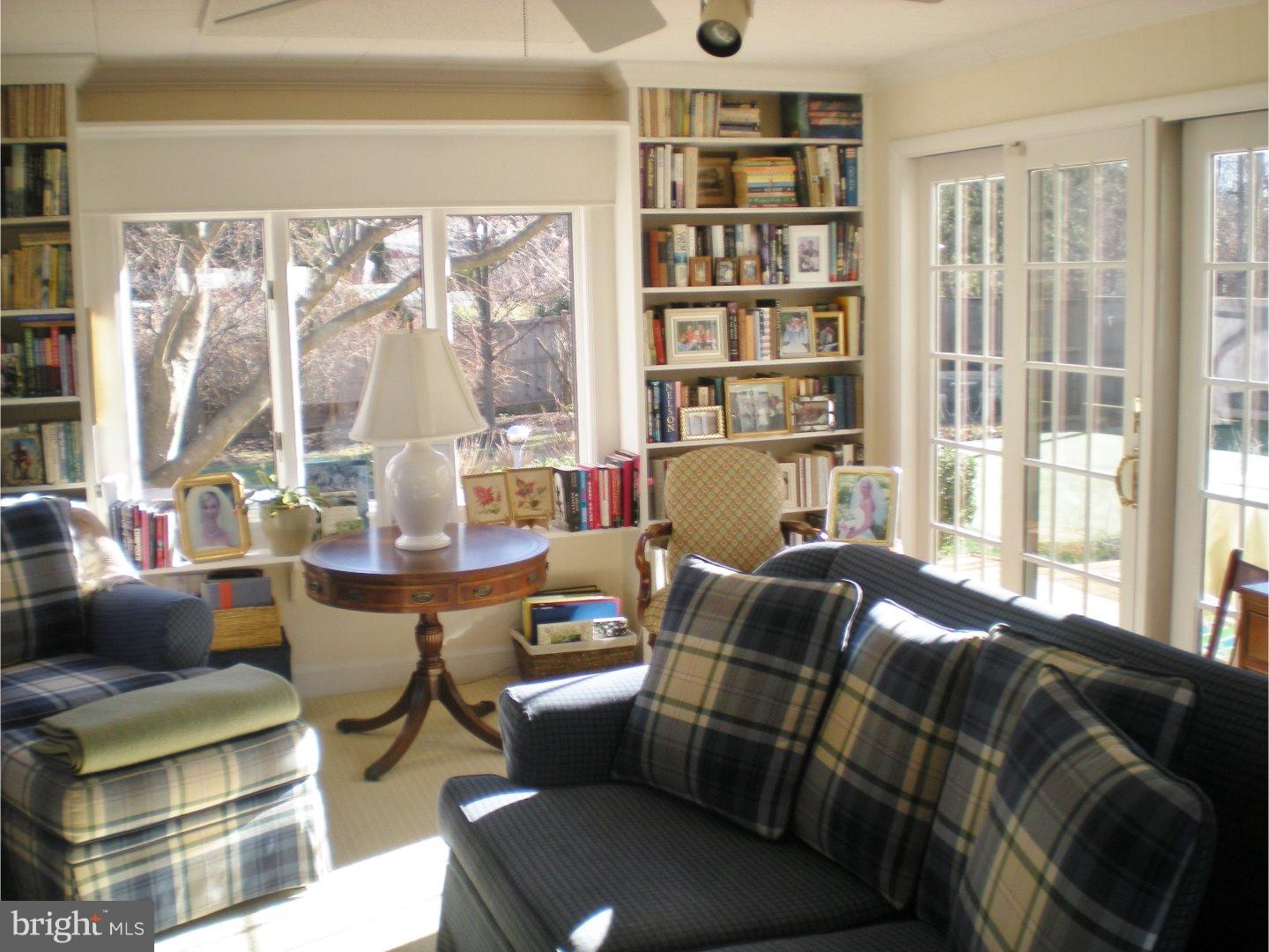 12 Briar Road Oreland, PA 19075 - Photo 9 of 20 Great Room