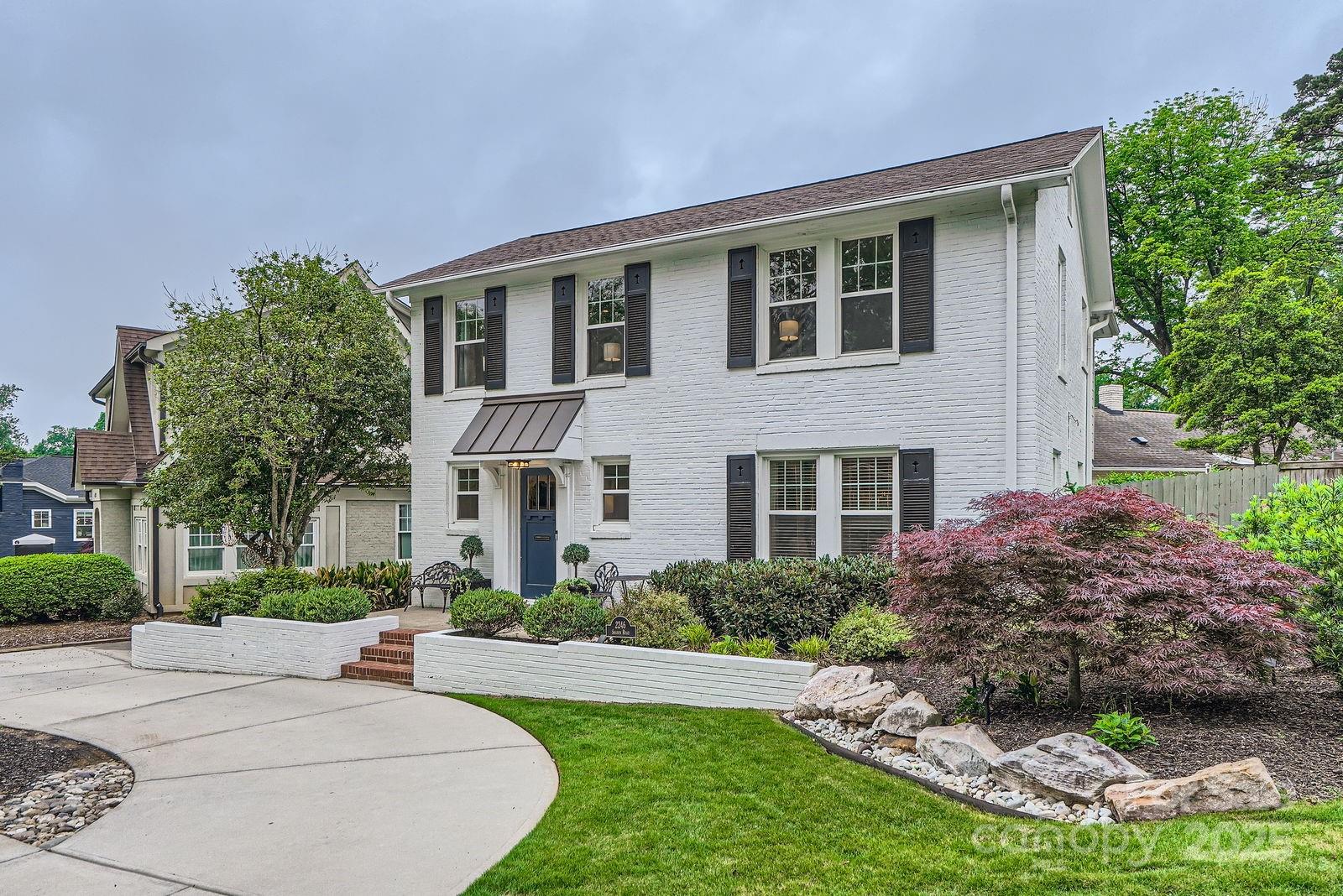 2246 Sharon Road Charlotte, NC 28207 - Photo 2 of 28